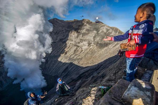 The education department announced free online courses for teachers to improve digital skills