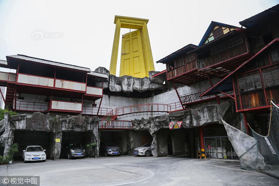 International leaders signed a new agreement to reduce plastic waste in ocean ecosystems