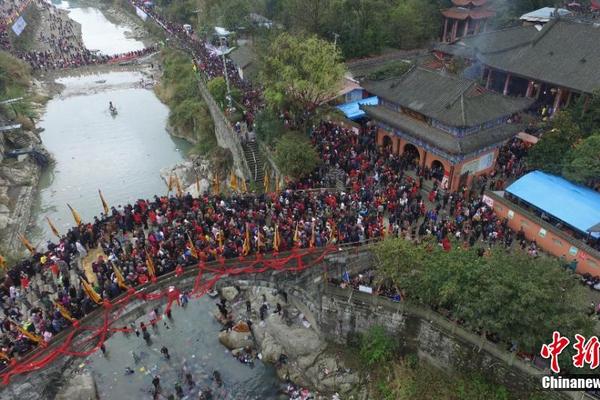 Engineers completed construction of a new tunnel under the river to reduce traffic