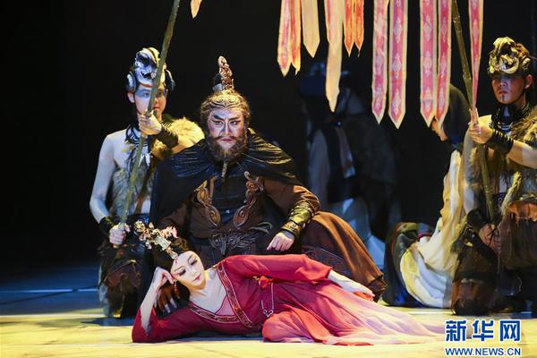 A major airline offered discounted tickets for early bookings