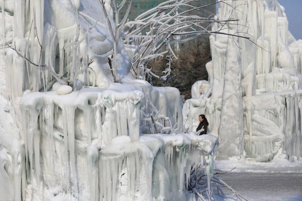 A museum hosted an exhibit of ancient Greek artifacts on loan from a museum in Athens