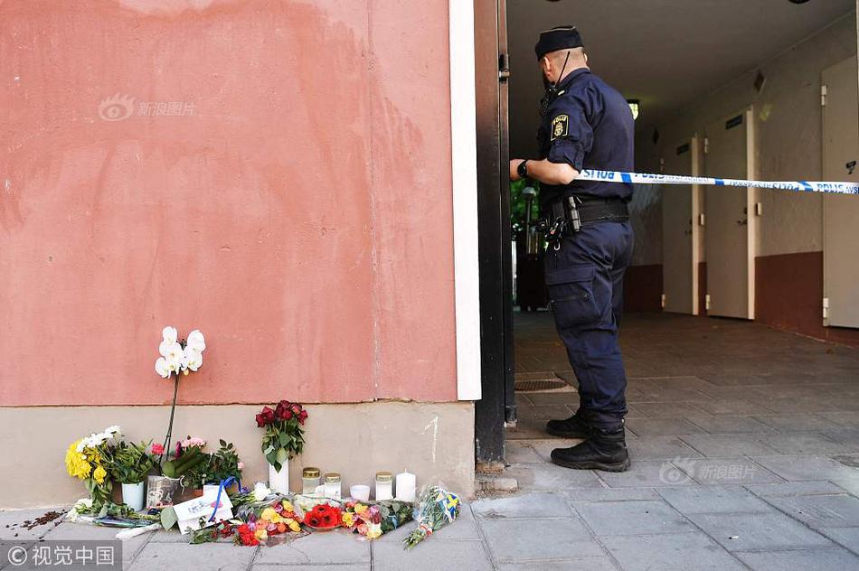 A retail giant raised its minimum wage to $21 per hour benefiting over 40000 employees