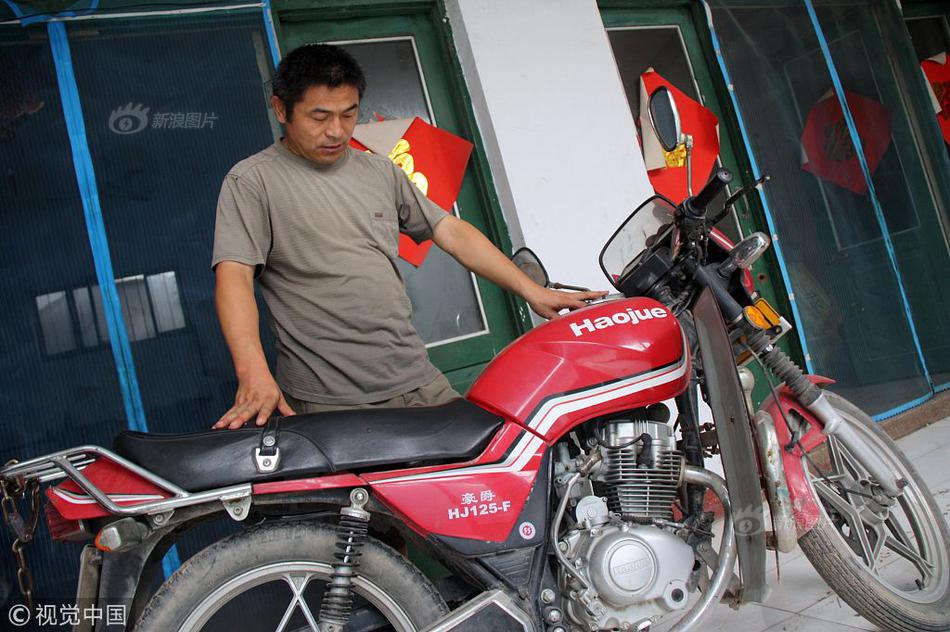 A local school district announced it will introduce coding classes for elementary school students starting next semester