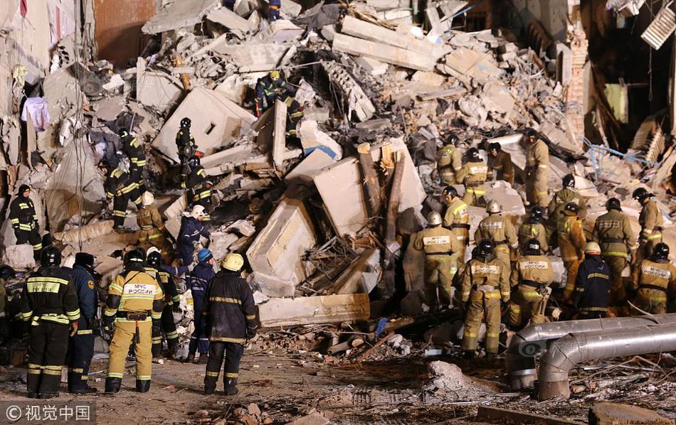 A major car manufacturer unveiled its first fully electric SUV, which is expected to go on sale in early 2025.