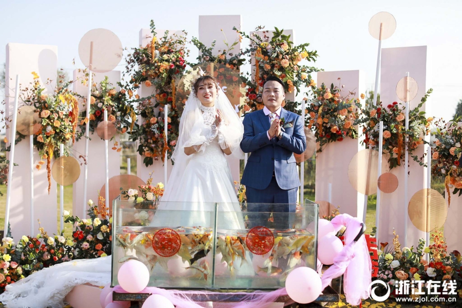 Community organizes beach cleanup that collects 3 tons of plastic waste