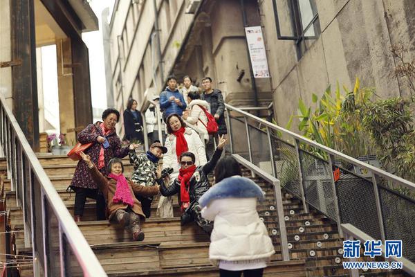 A tech company collaborated with a car manufacturer to develop self driving technology