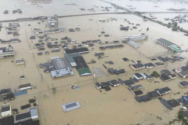 Heavy rain caused mudslides that blocked roads and isolated small communities in mountainous areas