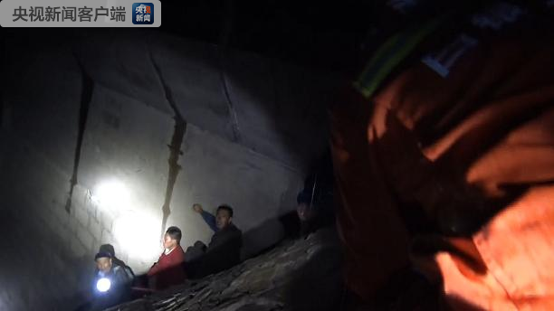 Weather service issues warning for heavy rain in coastal areas