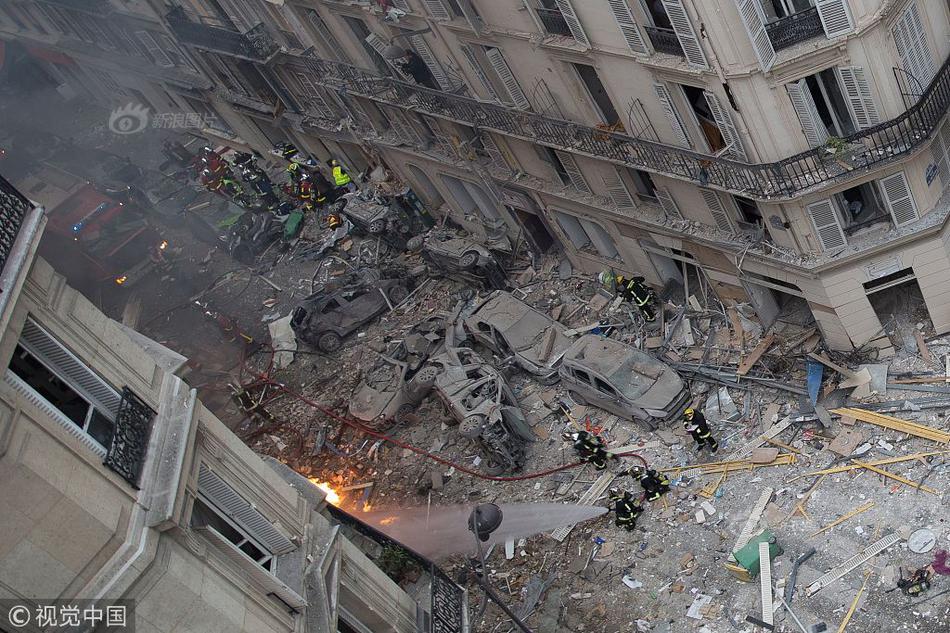 Local schools organized a sports day for students and parents