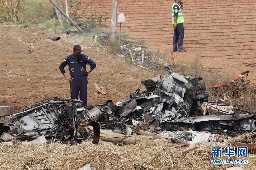 A tech company announced it will open a new headquarters creating 2000 new jobs