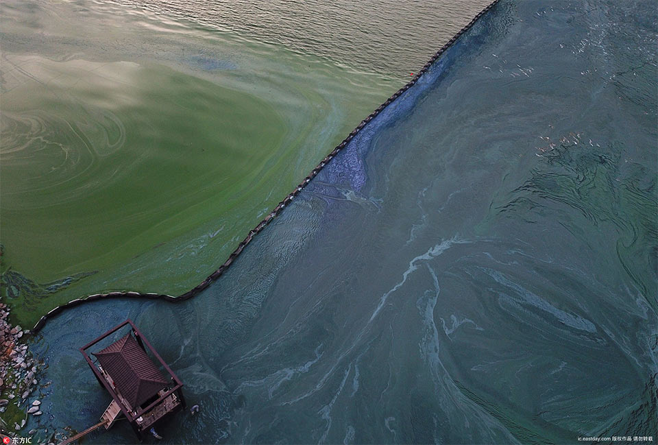 A retail store announced it would stay open 24 hours a day during the holiday shopping season