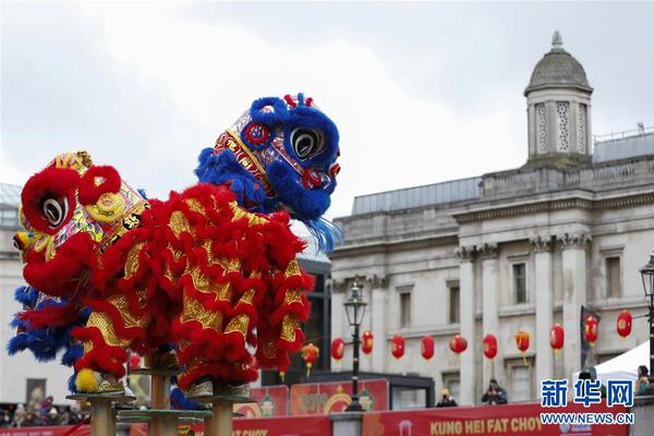 The national tennis tournament attracted top players from around the world