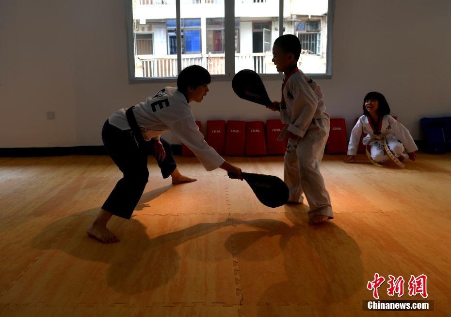 The local museum held a children's day event with interactive activities