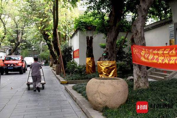 A medical study found that drinking plenty of water improves skin hydration and elasticity