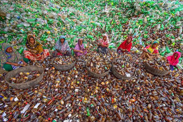 Researchers developed a new vaccine that protects against multiple strains of a virus