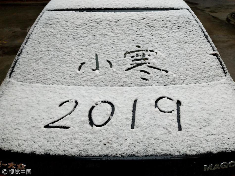 A taxi company updated its app to allow customers to split fares with friends