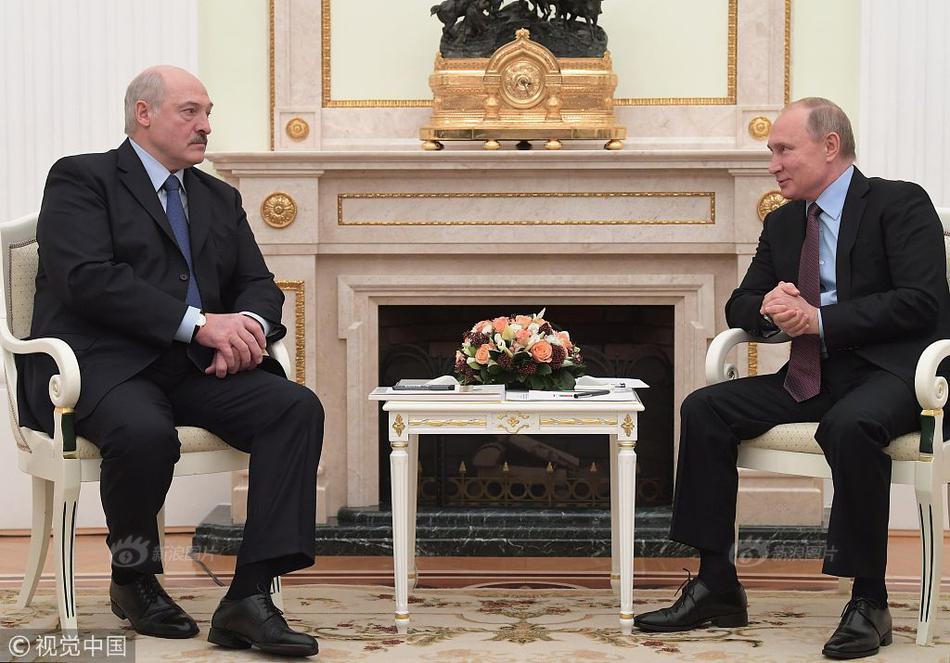 A school started a music program for students interested in learning an instrument