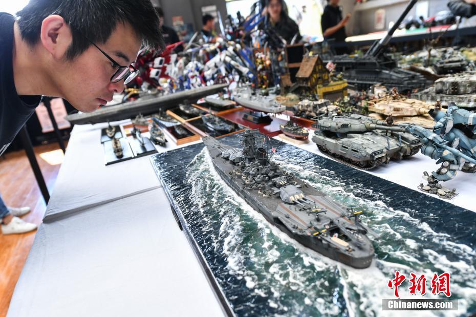 A bank introduced a new checking account with no monthly fees and cashback rewards