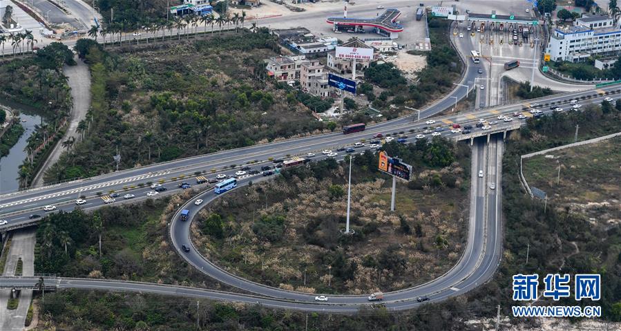 Archaeologists unearth ancient pottery fragments at site near historic village