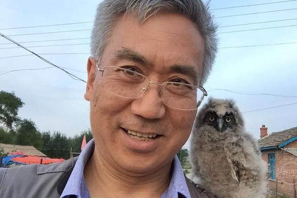 A small business owner expanded their pet store to include a grooming salon