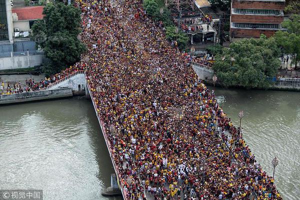 A music festival announced it will ban single-use plastics from all its events