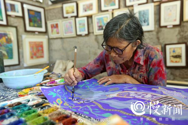 Firefighters contained a large-scale wildfire in the western region after seven days of intensive efforts