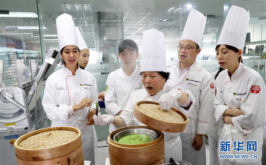 A popular restaurant chain said it will expand to 50 new locations nationwide by the end of 2024