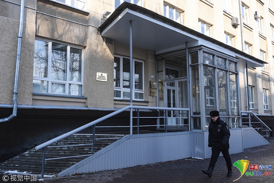 Book club selects Pulitzer Prize winning novel for monthly discussion