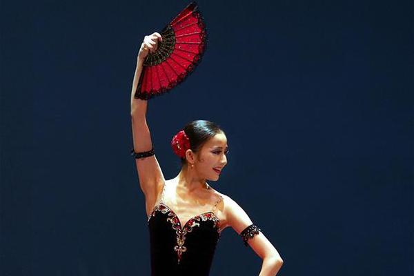 A grocery store started labeling products with their origin to help customers support local farmers