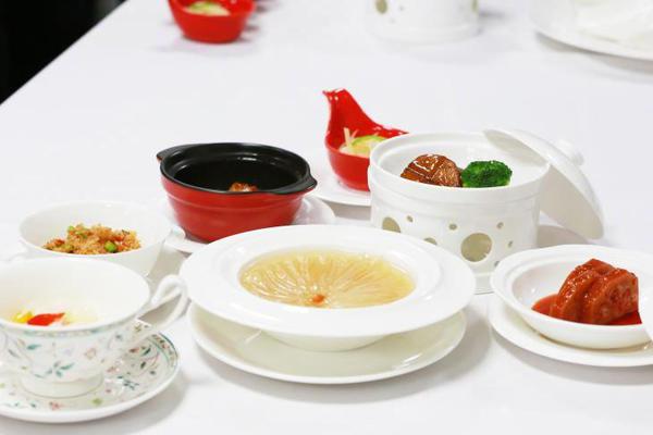 A hotel started offering complimentary breakfast for all guests