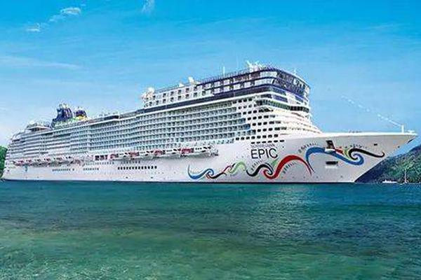 A bakery introduced a seasonal pumpkin bread with cinnamon glaze that sold out weekly