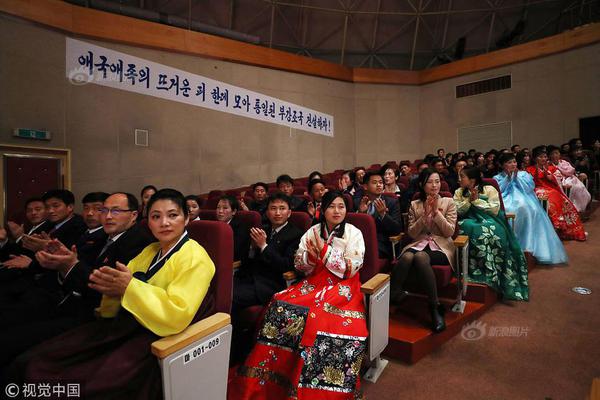 Scientists discovered a way to convert plastic waste into fuel offering a solution to the global plastic pollution crisis