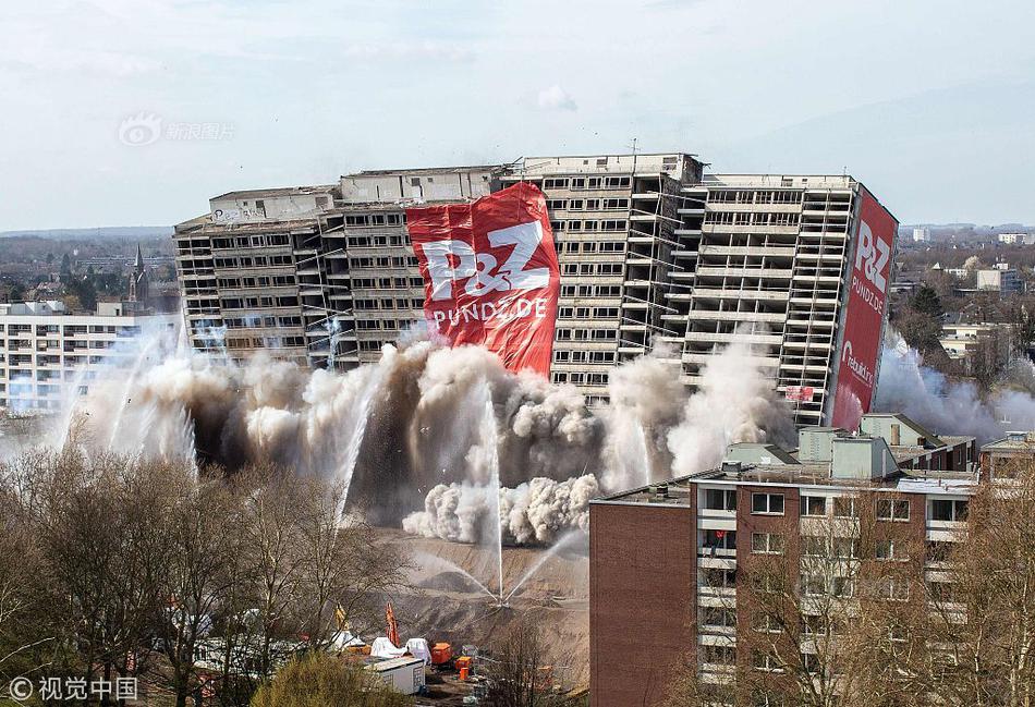 A grocery store began offering online ordering and same-day delivery to meet customer demand