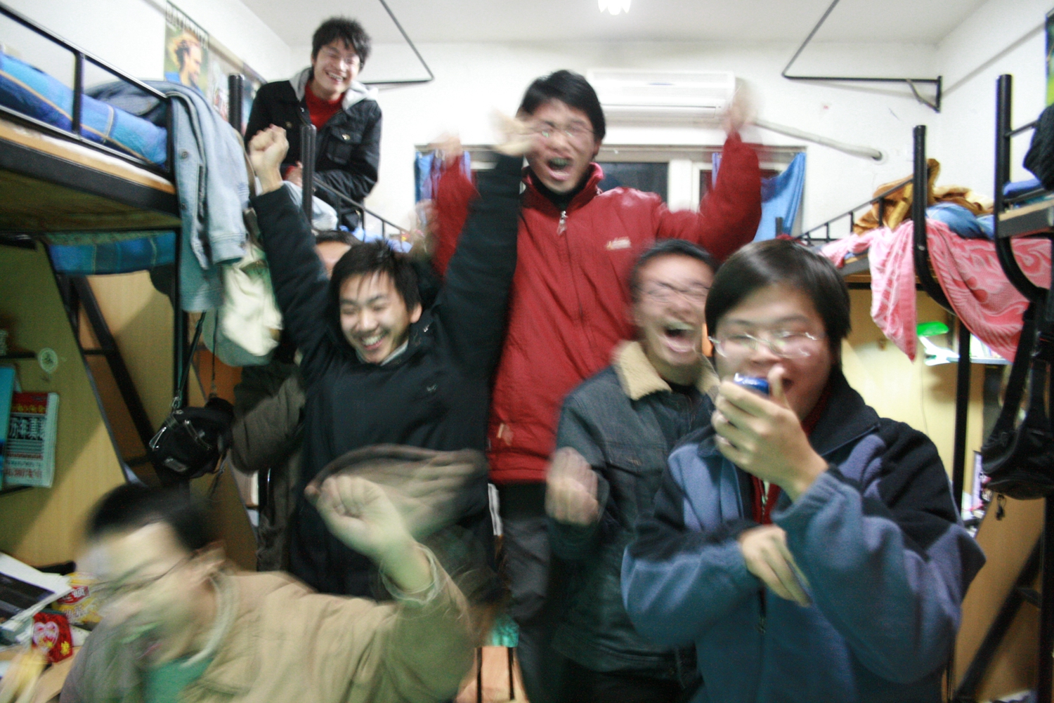 A local bookstore hosted an author signing event with a best-selling writer