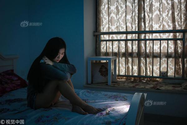 A heatwave in the western states pushed temperatures to 113°F forcing schools to close early