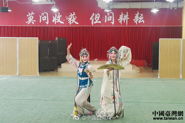 A famous singer announced a tour to promote their new album with shows in 30 cities