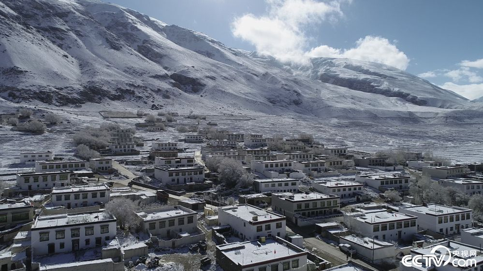 A software company announced it will allow employees to work from any location worldwide