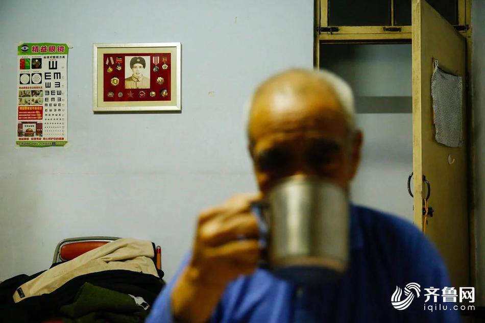 A popular coffee chain announced plans to source all its coffee from sustainable farms