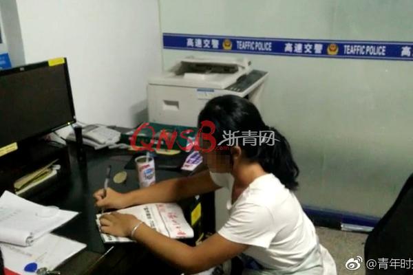 Firefighters rescue family of four from house fire in early morning hours