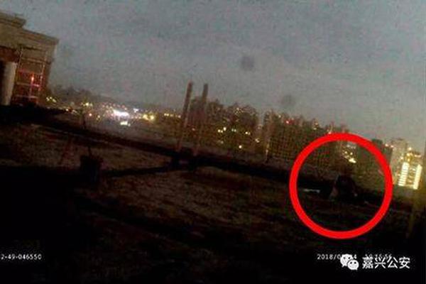 Golf tournament raises $15000 for youth sports programs in local schools