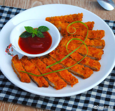 A tech startup released a device that monitors blood sugar levels without needles