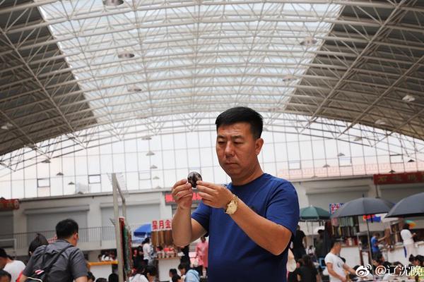 The country’s unemployment rate fell to 4 percent thanks to new jobs in tourism