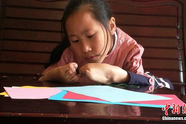 A school district added a new art program that teaches students pottery and digital design