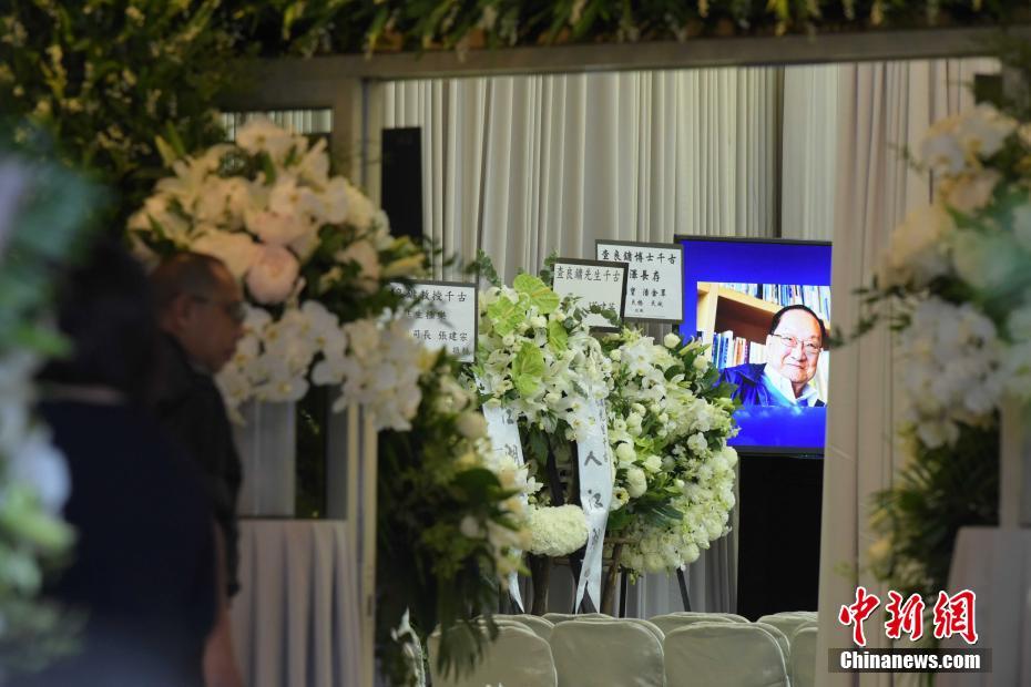 The city council approved plans to build a new skate park and outdoor gym in a suburban park