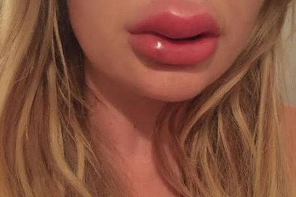 The national basketball team won a key playoff game to advance to the semifinals