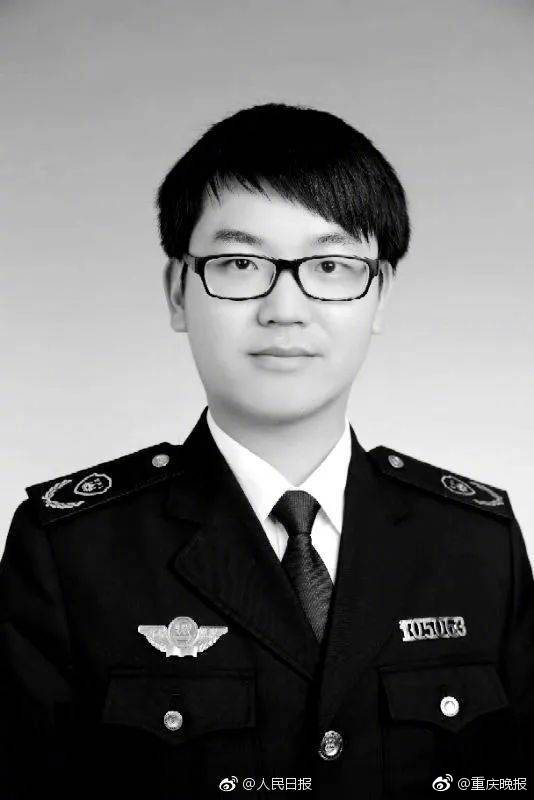 Art gallery hosts opening reception for new exhibition by local artists