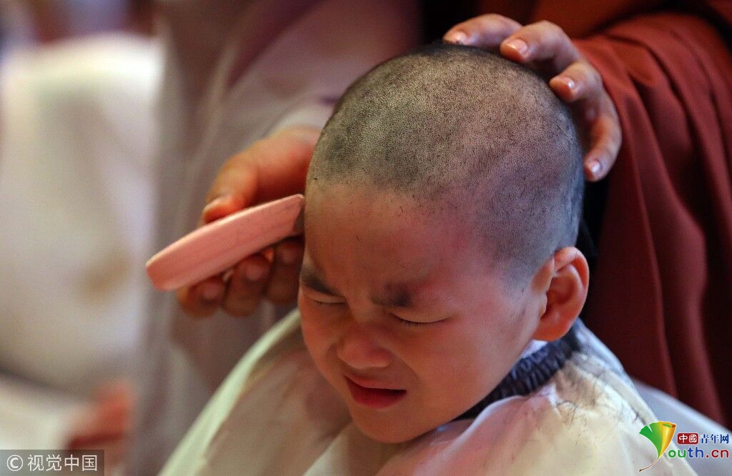 A new hotel chain offered affordable accommodation for budget travelers