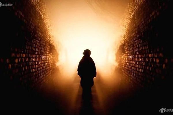 Doctors at a cancer center successfully treated a patient using a new targeted therapy drug