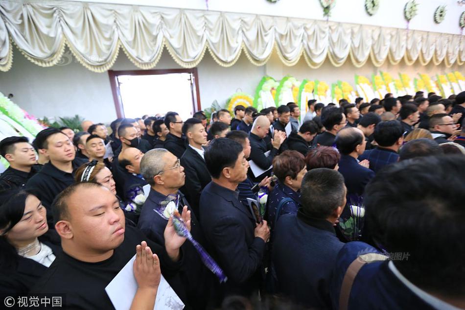 A team of veterinarians launched a program to provide free pet care to low-income families