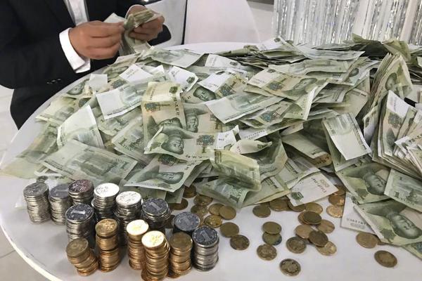 A celebrity chef opened a cooking school where students learn to make gourmet meals